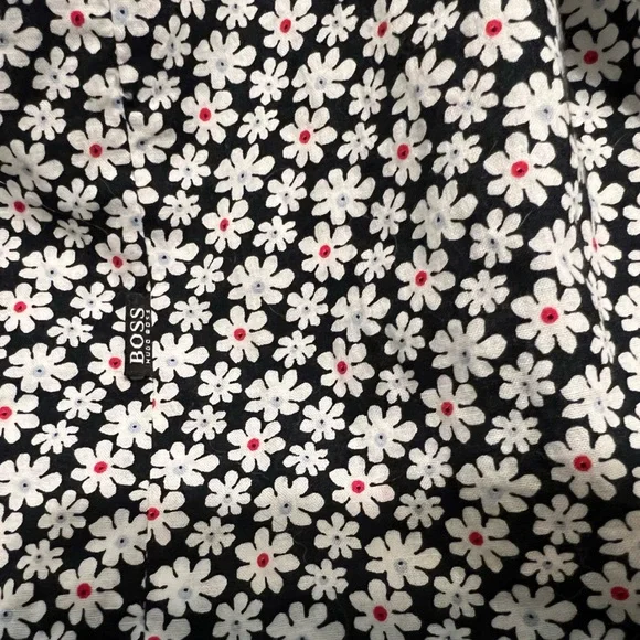 Hugo Boss Men's Black Floral Shirt🌹 - Picture 5 of 6